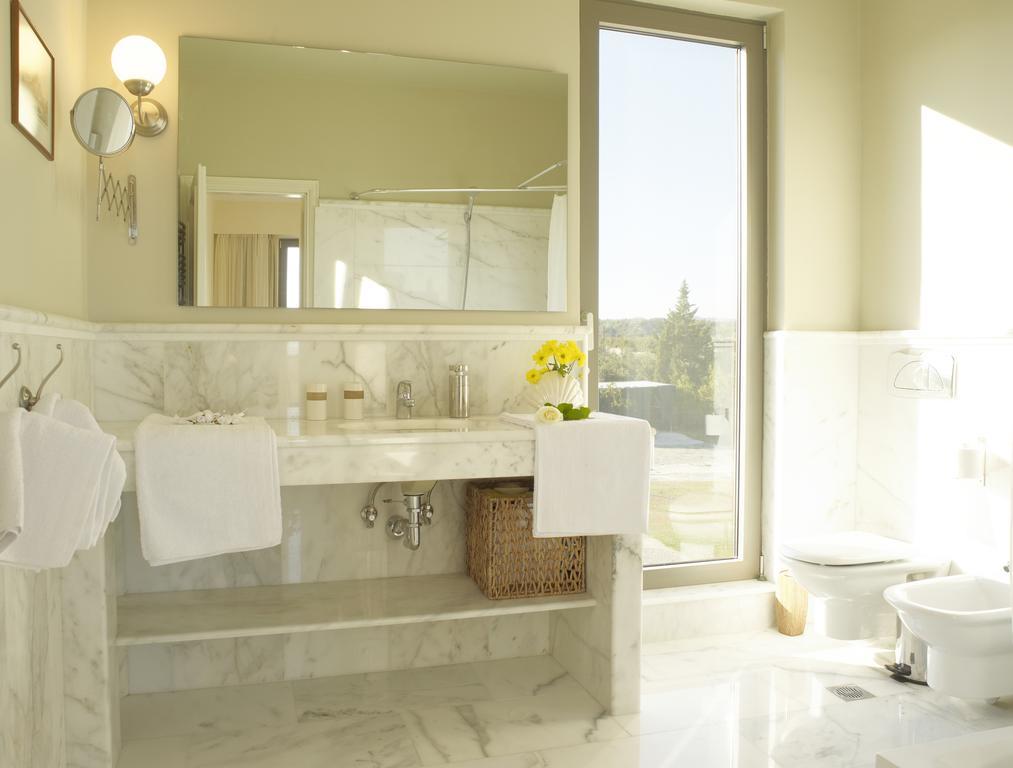 Luxury Trapezia Vila *