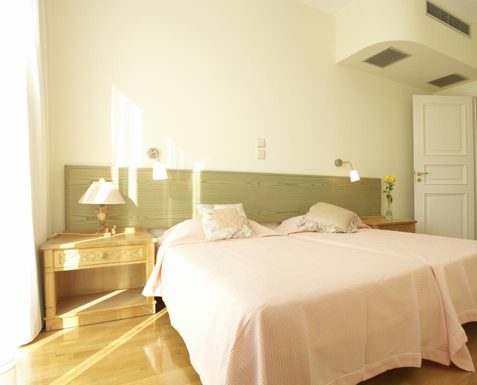 Luxury Trapezia Vila